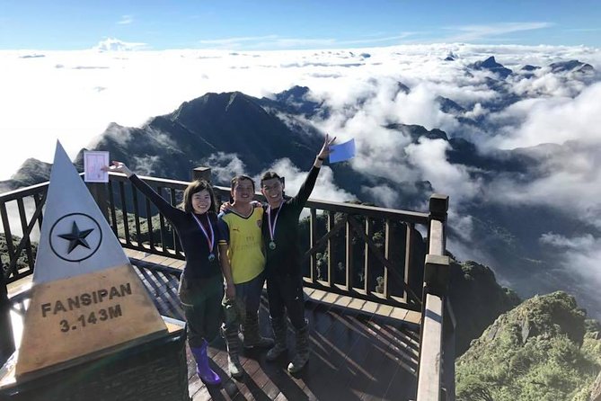 1 day Fansipan Trekking - Getting There Without Stress: The 6:00am Transfer Setup