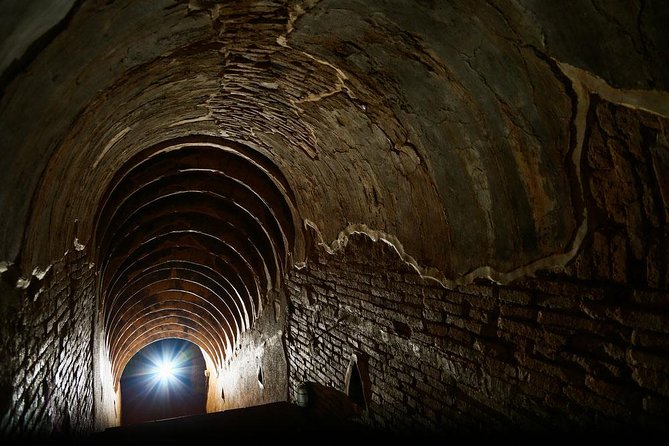 1-Day Tour of Black Virgin Mountain - Cao Dai Temple - Cu Chi Tunnels from HCMC - Cao Dai Temple in Tay Ninh: a short visit that can still feel meaningful