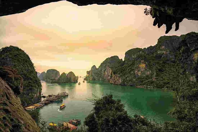 1 night cruise selection over Halong, Bai Tu Long or Lan Ha Bay - Key things to know before you pick your bay