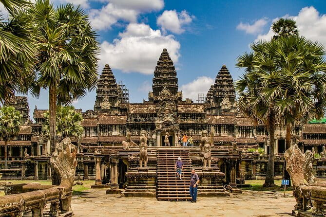 10-Day Vietnam Discovery from North to South | Best Packages - Ho Chi Minh City Arrival: Quick Reset Before the Cu Chi Tunnels