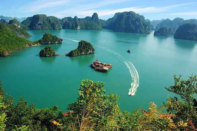 12 Days in Vietnam | Cultural Exploration with Beach Escapes - Ho Chi Minh City: Independence Palace and War Remnants Museum, then Cu Chi