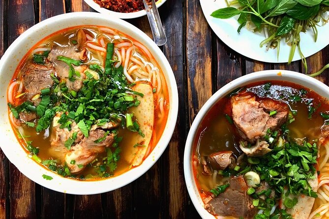 12 Tasting Street Food & Sightseeing By Scooter with Student - Scooter Street Food in Saigon: Why This Format Works