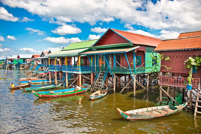 15 days Indochina Tour from Vietnam - Halong Bay cruise: limestone scenery plus real activity time