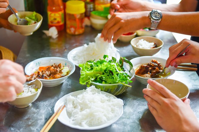 2-Day In Halong Bay Cruise With Transfer From Hanoi - Hanoi Pickup and the Easy Start at 8:00 am