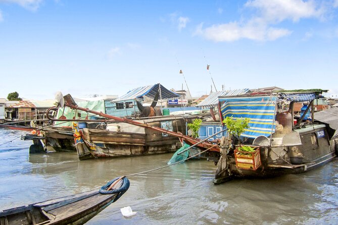 2-Day Mekong Delta Tour with Homestay - Day 2 on Tan Phong Island by bike and the craft-work you can see