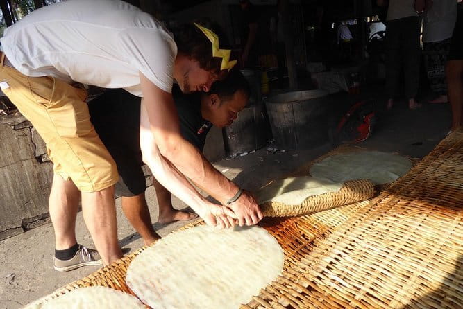 2-Day Mekong tour from HCM Boat-bike-cooking class-visit forest - Lung Ngoc Hoang bird sanctuary: forest boat time without the rush