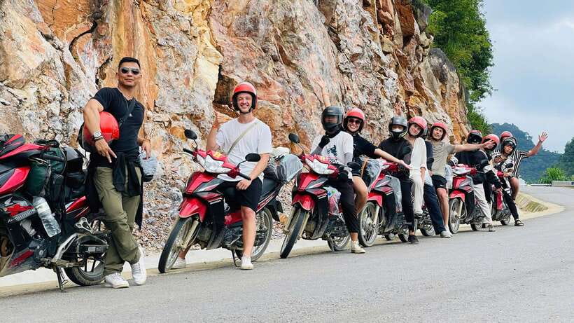 2-day Motorbike Ha Giang Loop Luxury Tour With Easy Rider - Food, rooms, and the comfort level behind the word luxury