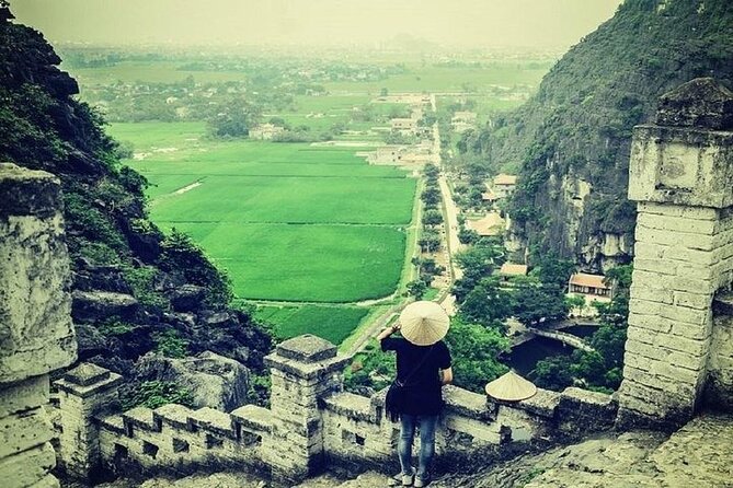 2 Day Ninh Binh Adventure Tour - Hoa Lu Ancient Capital: Vietnam’s old power center, on an efficient timeline