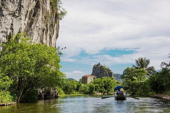 2 Day Ninh Binh Adventure Tour - Tam Coc bamboo boat and cycling: classic scenery, not just a photo stop