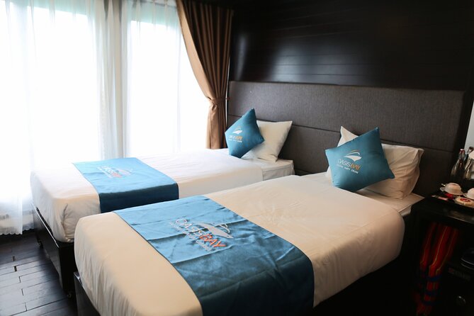 2 day Oasis Bay Cruise to Halong Bay from Hanoi - Cabins and onboard comfort: A/C, hot water, and en-suite basics