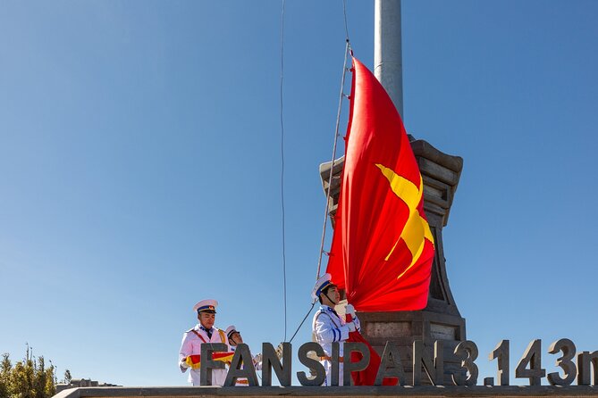2-day Sapa Trekking & Fansipan Cable Car & Bus from Hanoi - Overnight in Sapa: hotel option, homestay option, and how to use the night