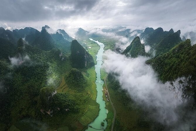 2 Days 1 Night Ban Gioc Waterfall Tour from Hanoi By Limousine - Day 2: Nguom Ngao Cave + the 300-Step Ban Gioc Pagoda