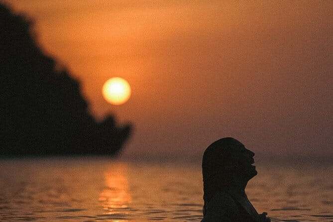 2 Days 1 Night The Catba Catamaran Paradise Cave Tour - Paradise Cave Dinner: The Night Part That Actually Changes Your Trip