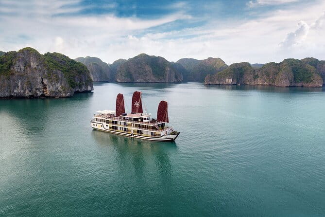 2 Days 1 Night Visit Lan Ha Bay - Classic 3 cabins cruise - What the bioluminescent plankton kayak experience really means