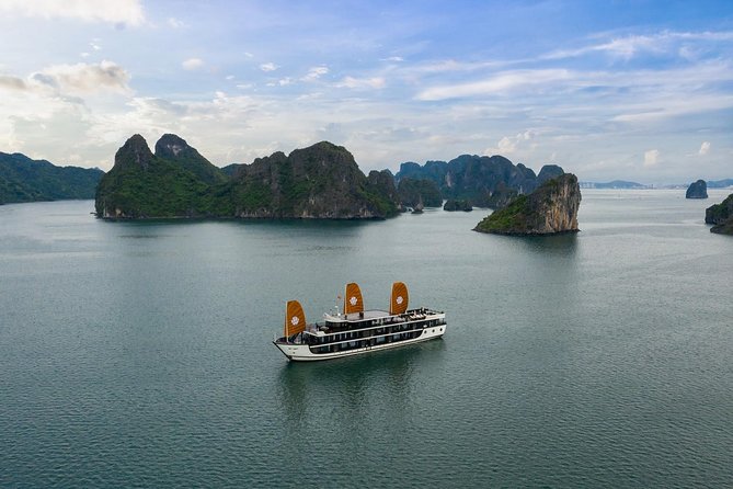 2 Days and 1 Night Halong Bay Luxury Genesis Regal Cruises - Price and logistics: does $509.86 feel fair?