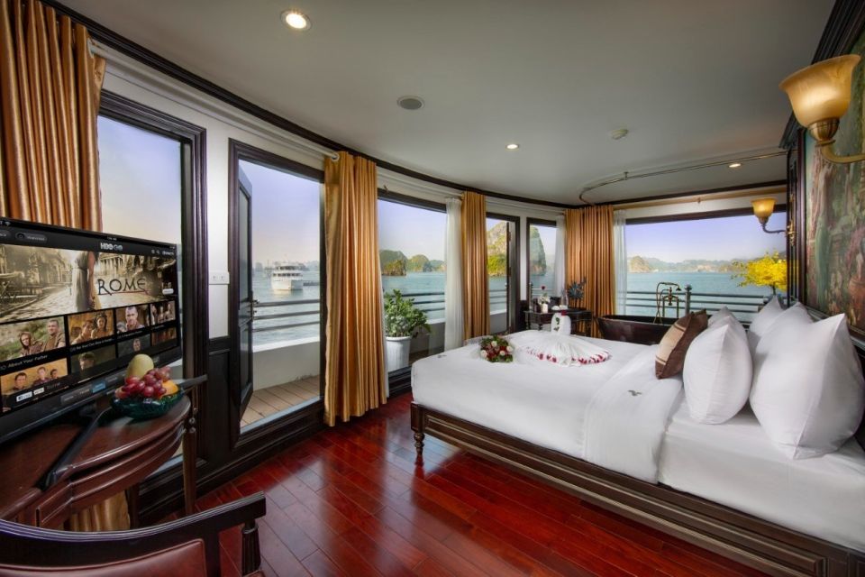 3 Day Hanoi - Ninh Binh - Halong Bay 5 Star Cruise & Balcony - Ninh Binh to Halong: Long Transfer, Worth It for the Overnight Cruise