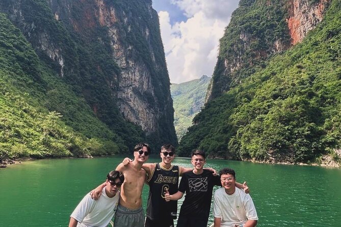 3 Days 2 Nights Ha Giang Loop Tour Small Group Local Tour Guide - Dong Van at Sunset: Homestay Check-In and a Fun Dinner Plan