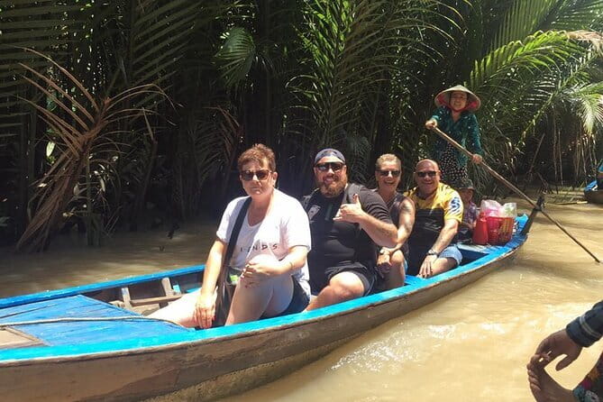 3 Days Cycling Mekong Delta - Day 2: Can Tho riverside riding, coffee, and water-life work