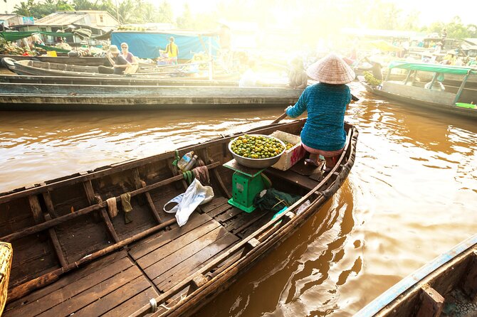 3 Days Mekong Delta Tours from Ho Chi Minh to Phnompenh - Phnom Penh by the river: fish farms and a floating village feel