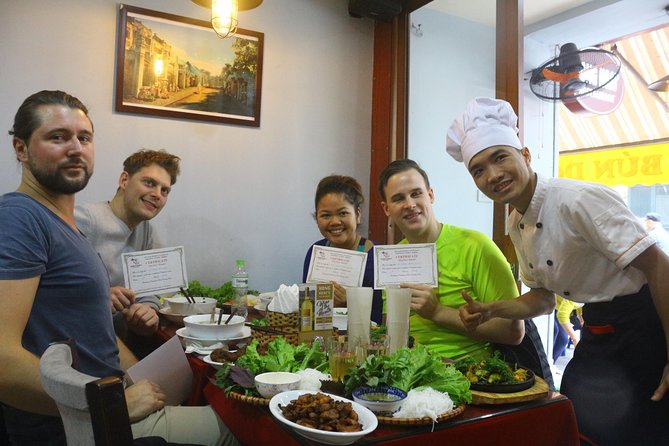3 Dishes cooking + Egg Coffee bonus & Local Market Tour - FAQ