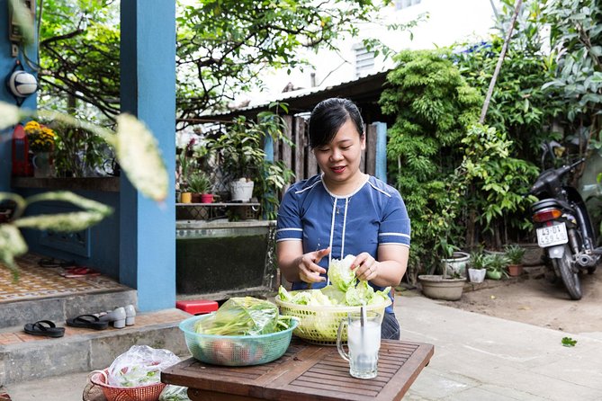 3-hour Traditional Vietnamese Home-Cooking Class in Da Nang - Practical logistics: time of day, finding the home, and communication