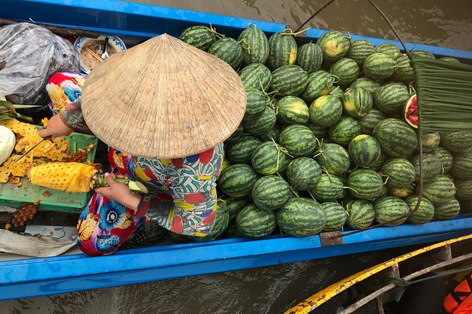 3D2N Mekong - Floating Market - Chau Doc - Boat To Phnom Penh - Rowing through small channels and the noodle-making break