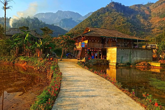 3D2N TOUR WITH EASYRIDERS 150cc (group 4-10Pax + private rooms) - Private rooms, homestays, and the meals that keep you going