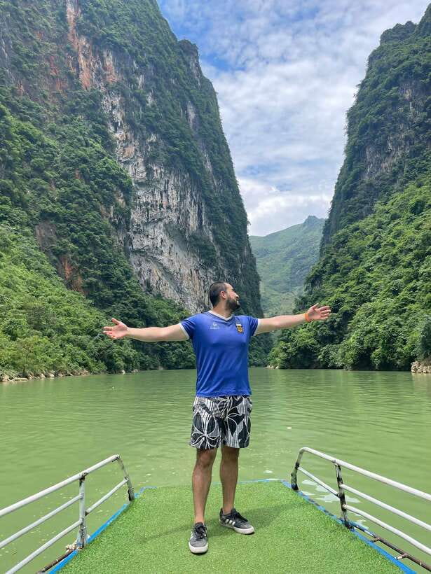 4-day Motorbike Ha Giang Loop Luxury Tour With Easy Rider - Quick take before you go