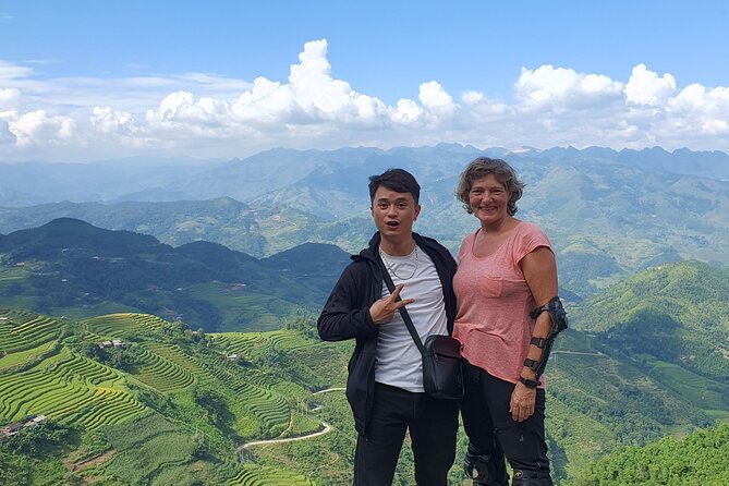 4 Days 3 Nights Ha Giang Loop Tour - Day 2: Tham Ma Pass Viewpoints and Lung Cu Flag Tower on Dragon Mountain