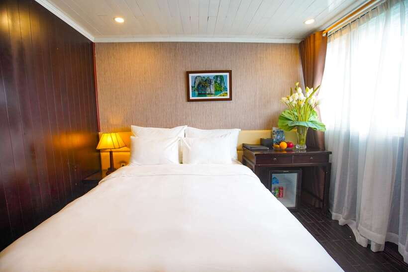 4-star Halong Paloma Cruise 2D1N Trip - Who should book Paloma, and who might want a different pace