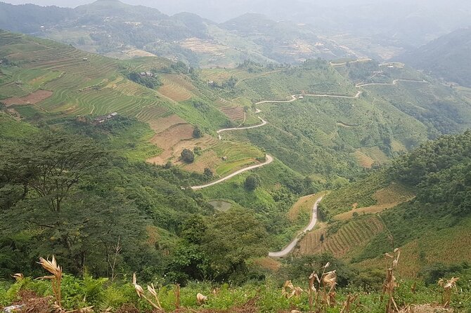 5 Days 4 Nights Ha Giang Easy Driving Motorbike Tours - Day 2: Du Gia Canyon, Waterfalls, Viewpoints, and Tay Homestay Dinner