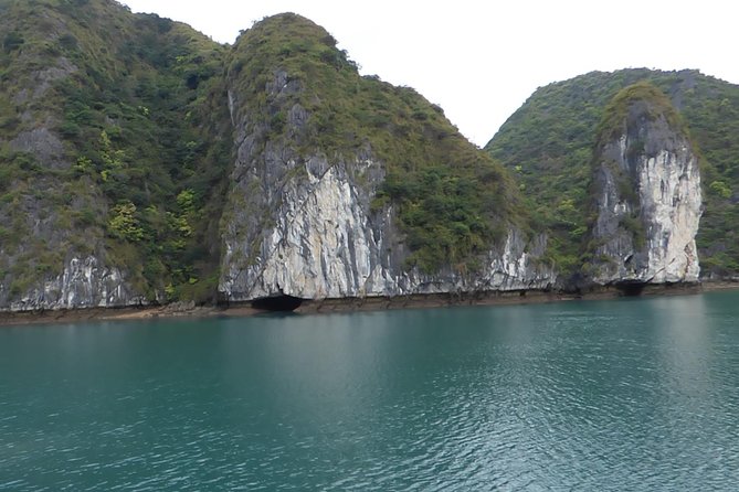 5 Days 4 Nights Hanoi - Halong Bay - Peaceful Halong Bay Cruise, one of 7 world Wonders - Day 1 in Hanoi: arrival, walking time, and street-food friendly pacing