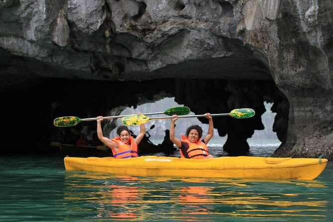 6 Hour Cruise in Hanoi - Titop Island and Titop Peak: sand, limestone, and a viewpoint climb