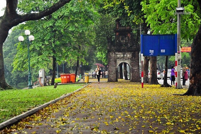 7 Famous Places in Hanoi Worth Visiting - Hanoi City Tour - Hoa Lo Prison: A Chilling Slice of Colonial History