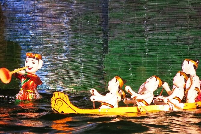 7 Famous Places in Hanoi Worth Visiting - Hanoi City Tour - Tran Quoc Pagoda on West Lake: Quiet, Old, and Photogenic