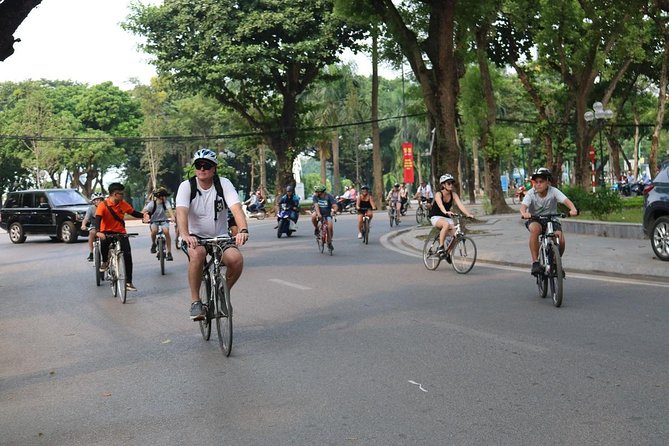 A Glimpse Of Hanoi ,Cultures, History, Backstreet, Train Street - Price and value for a 4-hour city loop