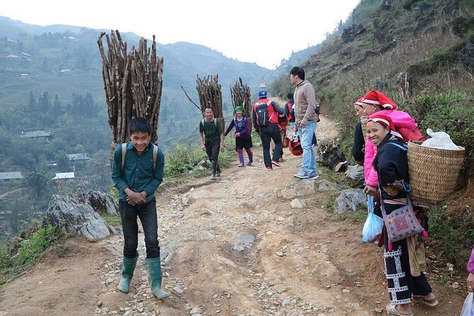 A Glimpse Of Sapa Motorbike Tour Off the Beaten Path 4,5 Hours - First Ride Out of Sapa: What You Really Get in 4.5 Hours