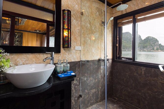 All-inclusive in Lan Ha Bay for 2Days 1 Night with many options - Meals Are Built In (So You’re Not Guessing on Budget)