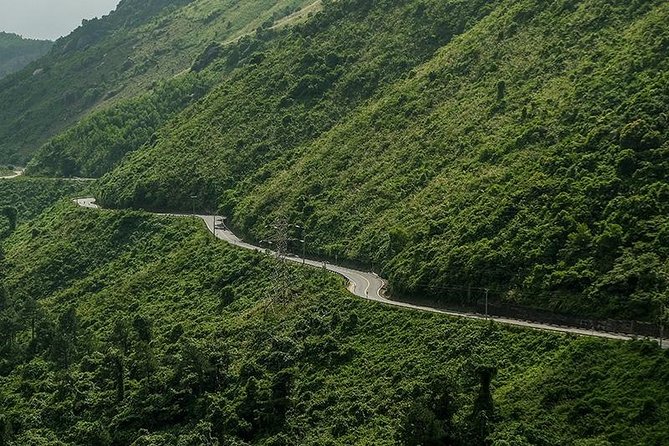 All must-see places Hue City, Hai Van Pass from Hoi An Group Tour - Lunch, bottled water, and what’s actually included in your $66