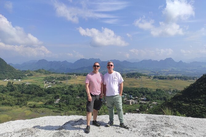 Amazing Mai Chau - Pu Luong 3 days: Waterfall, Rafting & Trekking - Meals, comfort, and why the small-group setup helps