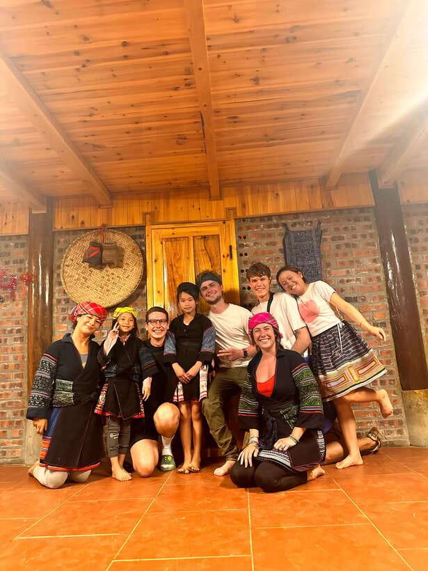 AUTHENIC 2D1N Trek & Bungalow Retreat with Dinh Hmong Family - Dinh and the Hmong Family Welcome You in Sapa