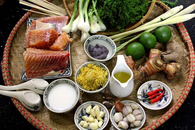 Authentic Cooking Class in Hanoi with a Vietnamese Grandmother - The cooking menu: salad, spring rolls, or chả cá Lã Vọng