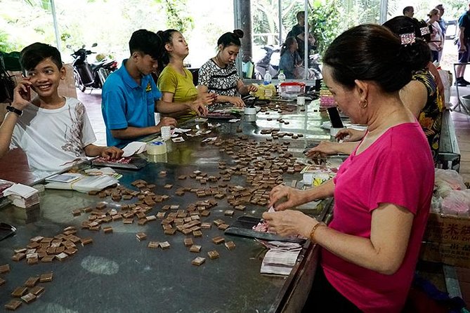 Authentic Mekong Delta Floating Market Full Day: Private or Group - Price and logistics that affect comfort: private transfers, private day style