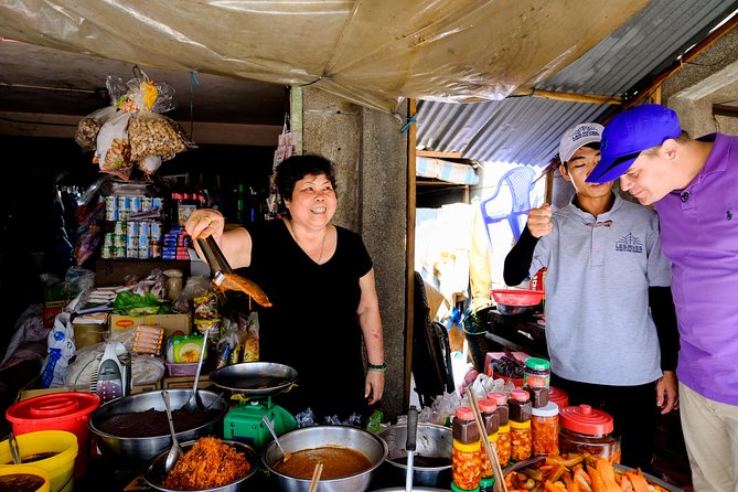 Authentic Mekong Delta Tour With Local Experts - Tuong Van Pagoda to riverside market: culture you can see up close