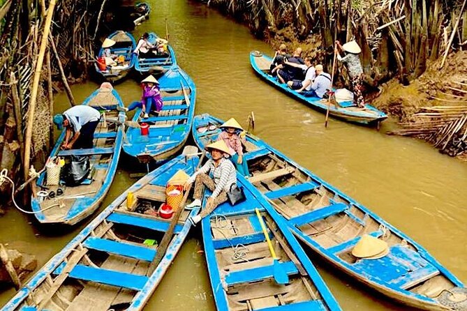 Authentic Mekong Delta: Tuk Tuk, Rowing Boat, Biking Tour - Tuk tuk and biking time: why you should go with the flow