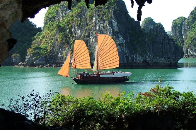 Authentic of Vietnam & Cambodia Tour - full package - Day 5–6: Hoi An old town days, plus the Cua Dai crossing to An Hoi