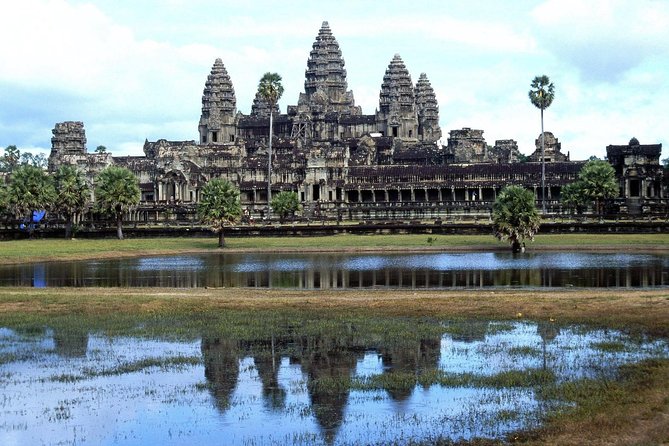 Authentic Vietnam And Cambodia 14-Days - From Hanoi to Siem Reap - Price and Logistics: what $2,858 buys you in real life