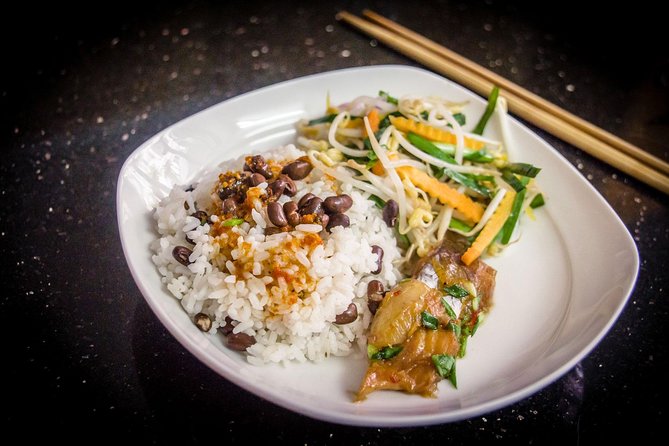 Authentic Vietnamese Cooking Class in Ho Chi Minh City - Hands-on cooking: what you might make in Tam’s kitchen