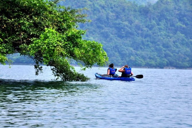 Ba Be lake 2 days 1 night including kayaking - Day 1: 07:30 departure, Nang River paddling, and Puong Cave