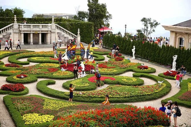 Ba Na Hills - Discover Golden Bridge - Golden Bridge: Go Early and Treat It Like a Photo Session